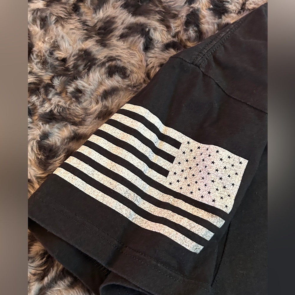 GRUNT STYLE medium T-shirt with distressed flag - Picture 6 of 14